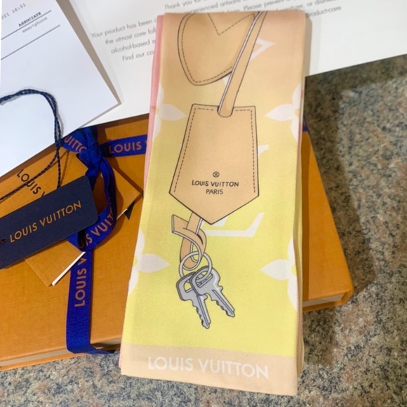 🆕Louis Vuitton By The Pool GRADIENT BANDEAU PINK - Picture 9 of 14